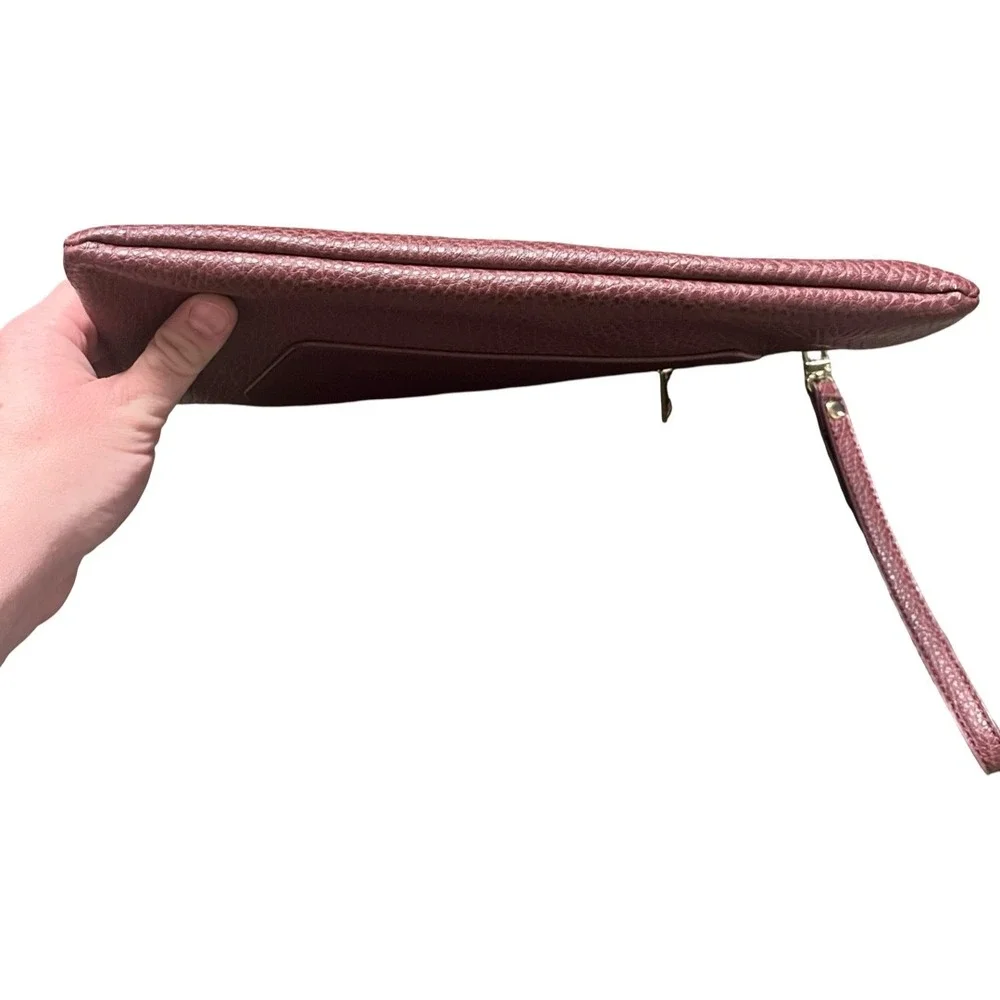 Sole Society Burgundy Faux Leather Wristlet Clutch Animal Print Lining Gold Zip